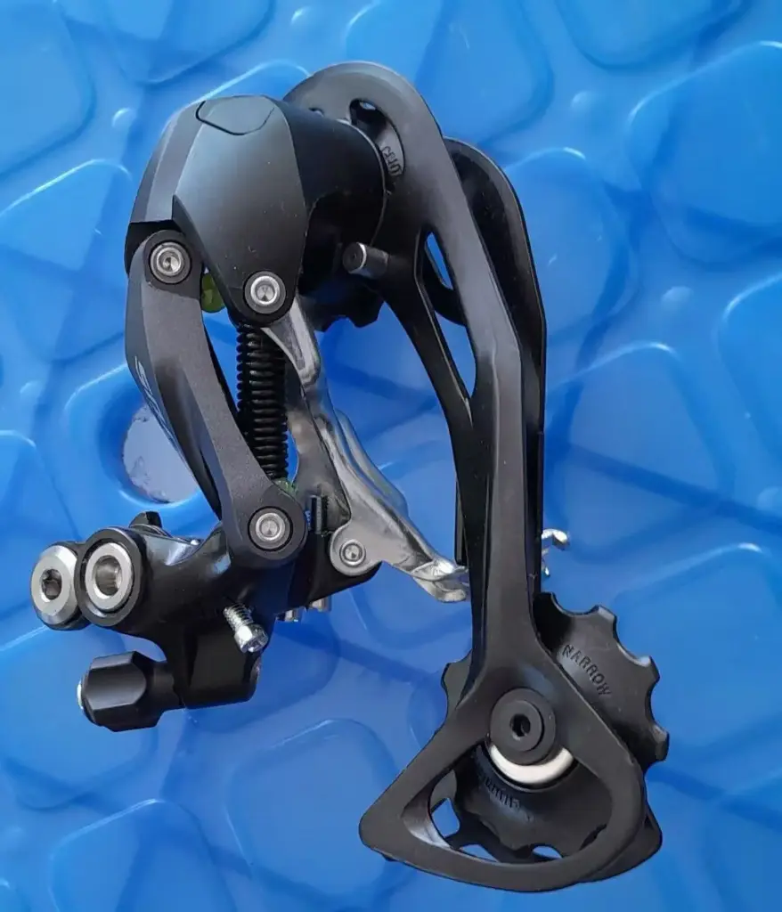 Shimano RD M2000 9 Speeds